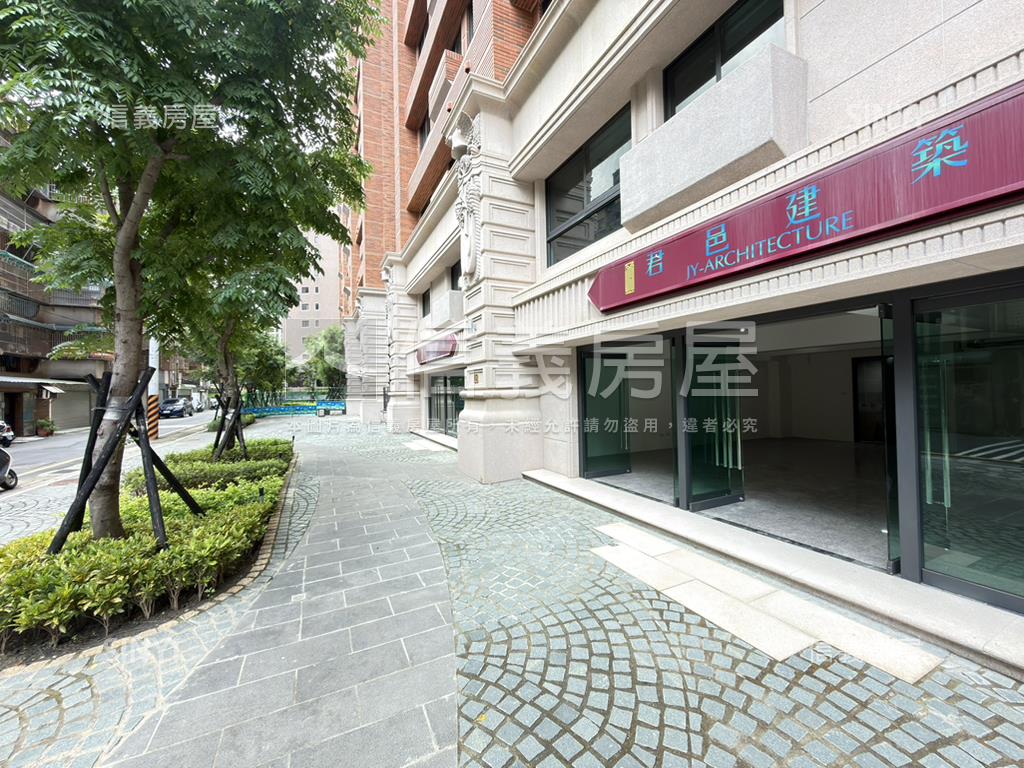 中路君邑富永大面寬店面房屋室內格局與周邊環境
