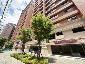 中路君邑富永大面寬店面