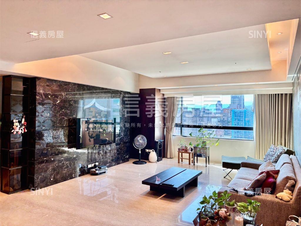 國庭高樓美景四房房屋室內格局與周邊環境