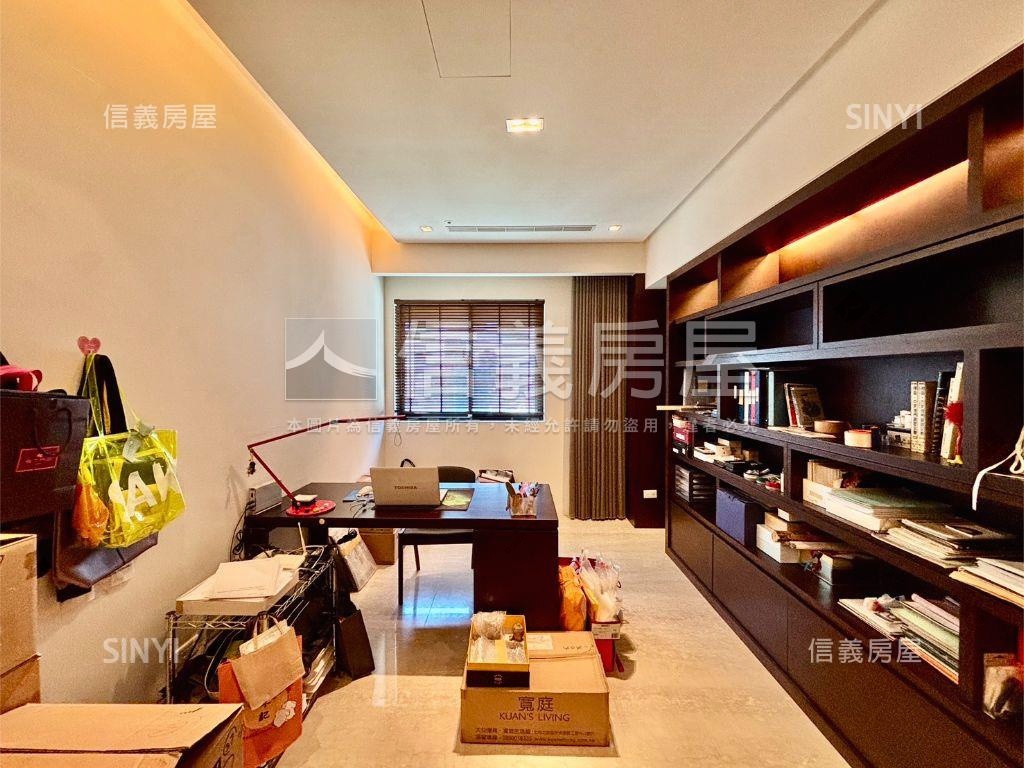 國庭高樓美景四房房屋室內格局與周邊環境