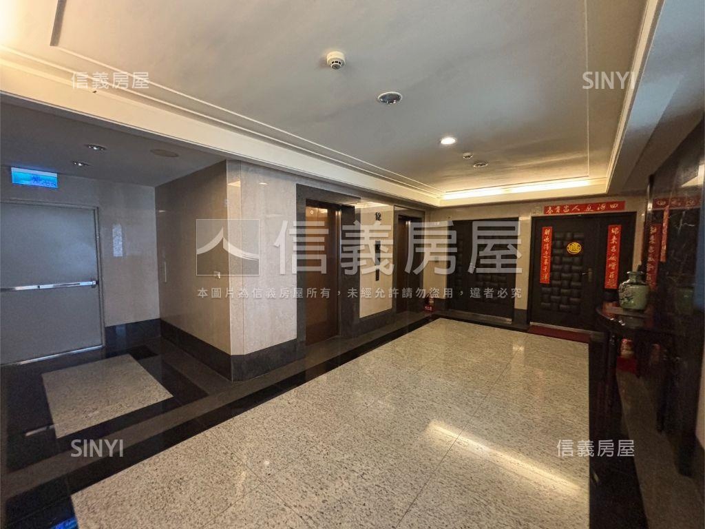 國庭高樓美景四房房屋室內格局與周邊環境