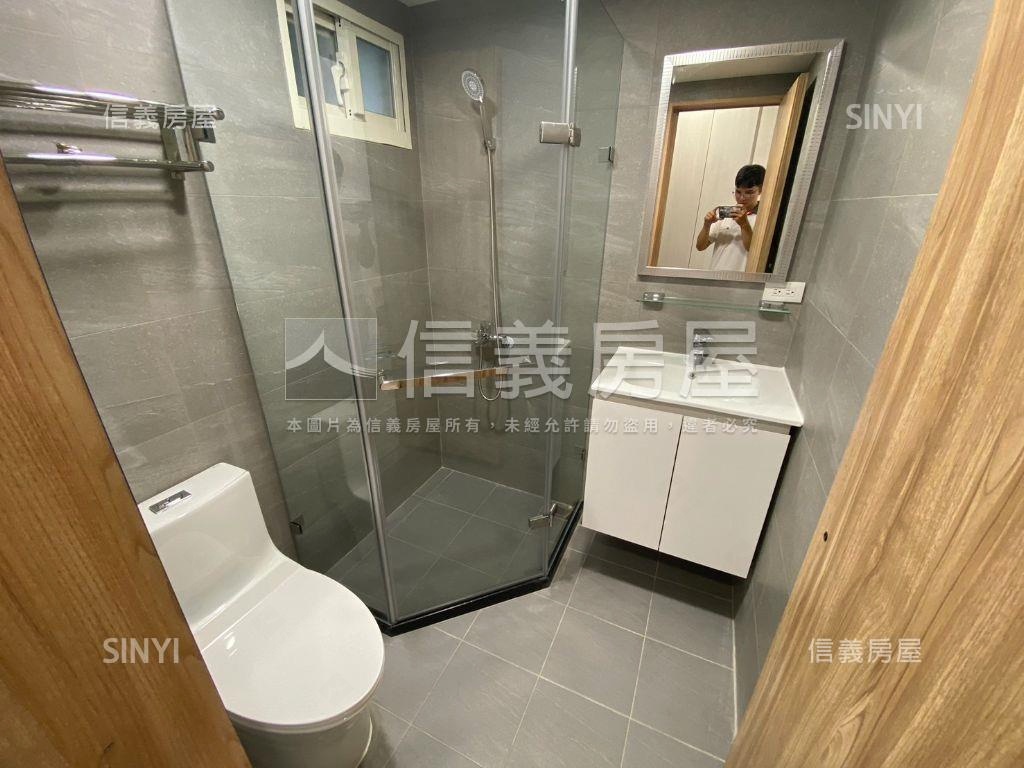 近Ａ２２捷運多樓層店住房屋室內格局與周邊環境