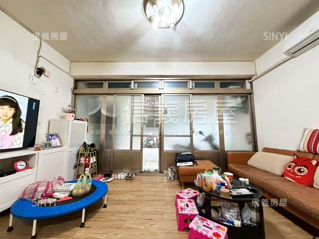 近永安市場捷運站靜巷１樓房屋室內格局與周邊環境