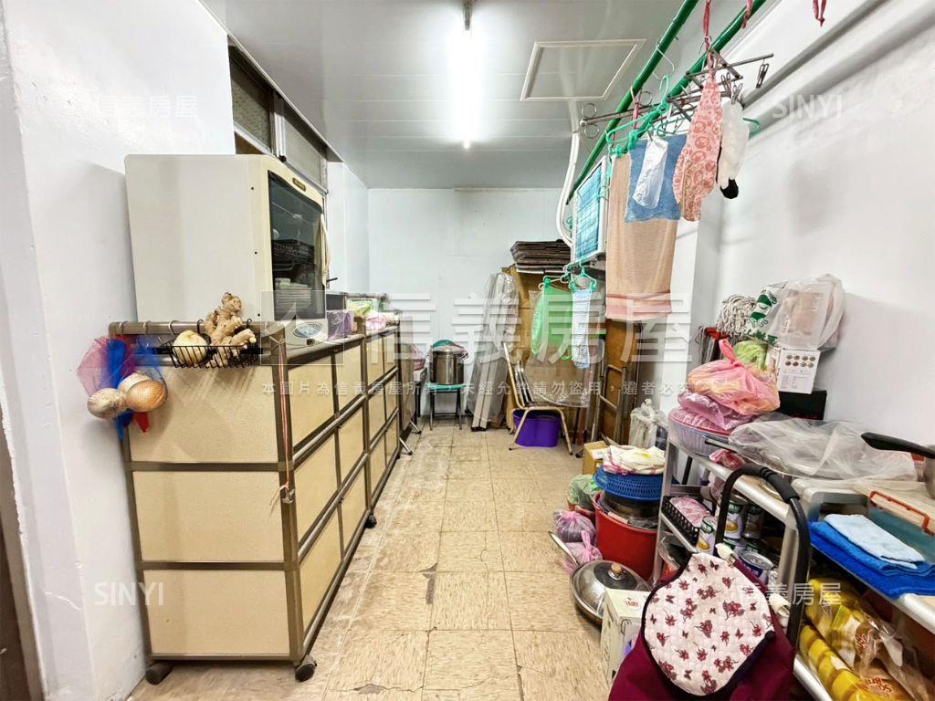 近永安市場捷運站靜巷１樓房屋室內格局與周邊環境