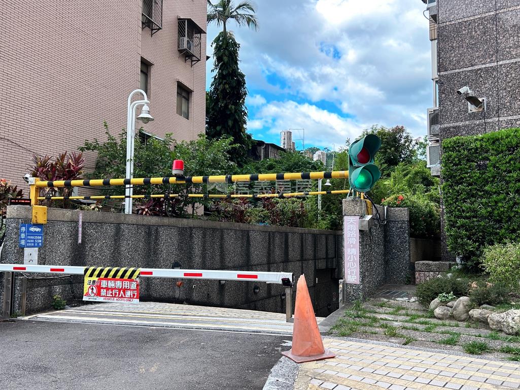 雨農山莊大空間官邸生活圈房屋室內格局與周邊環境