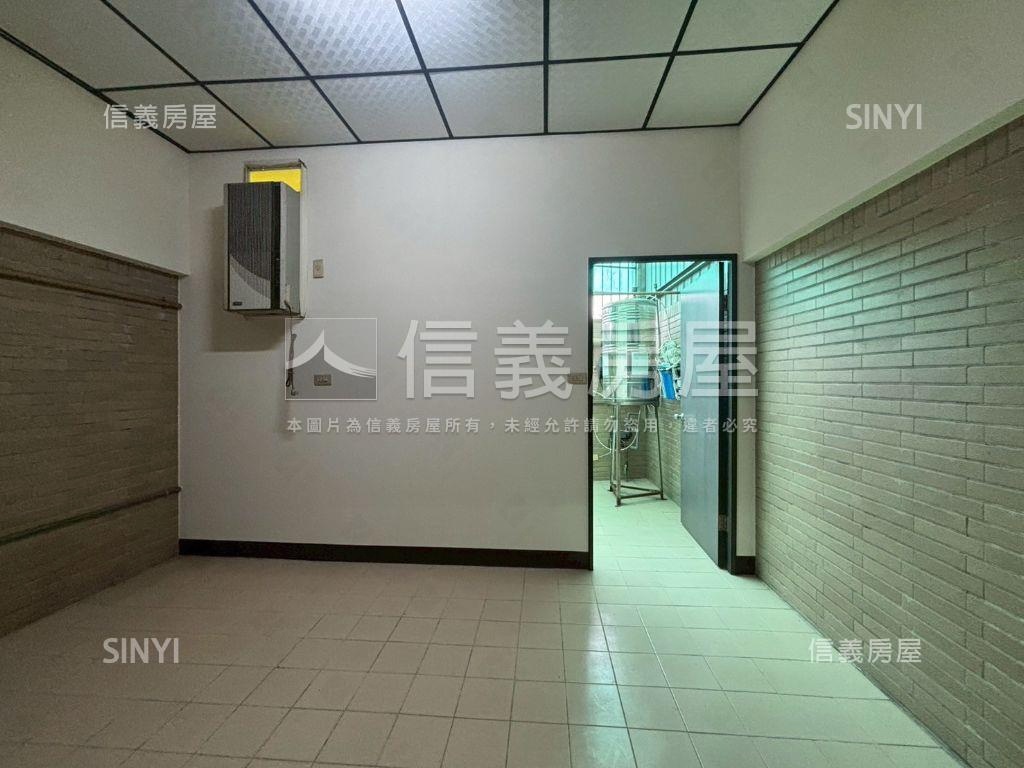 高大特區｜大地坪雙車墅房屋室內格局與周邊環境