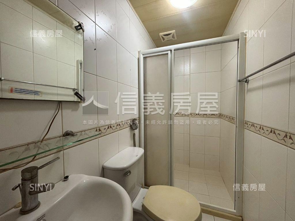 高大特區｜大地坪雙車墅房屋室內格局與周邊環境