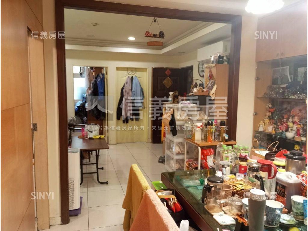 石牌振華２樓房屋室內格局與周邊環境