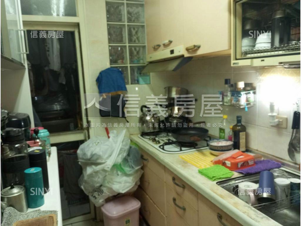 石牌振華２樓房屋室內格局與周邊環境