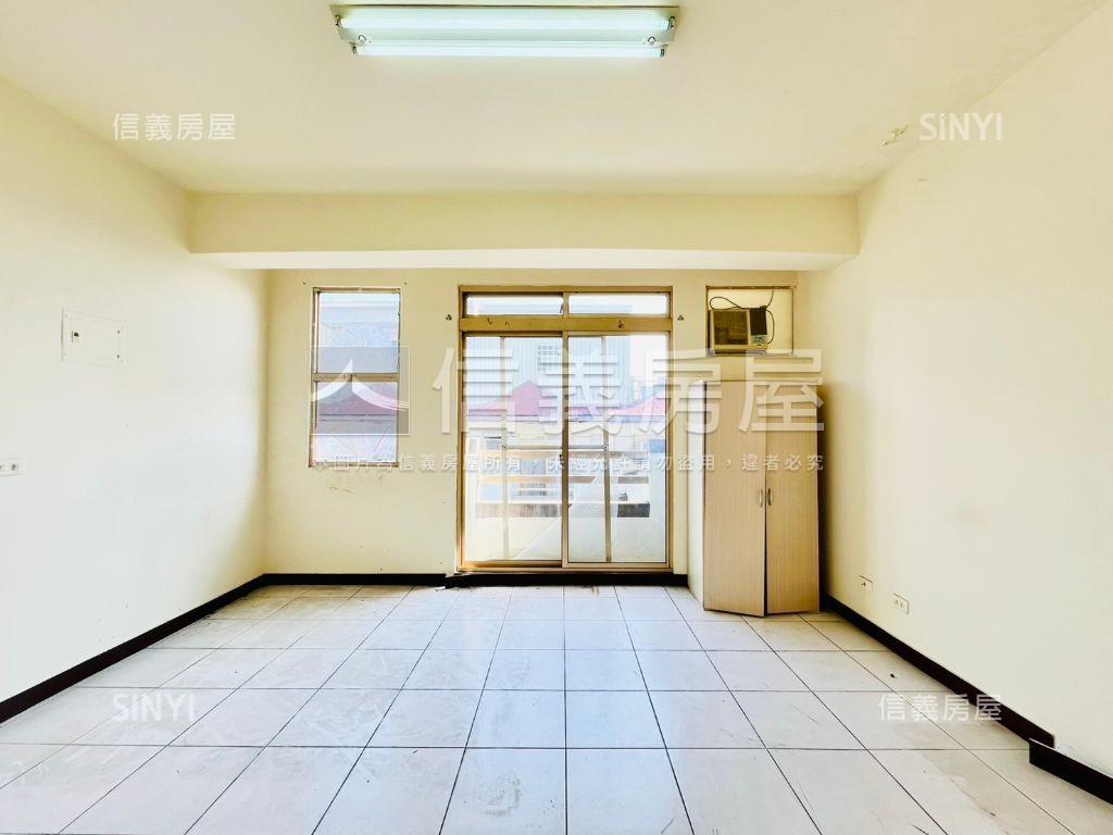 有車庫！東海天母臨路別墅房屋室內格局與周邊環境