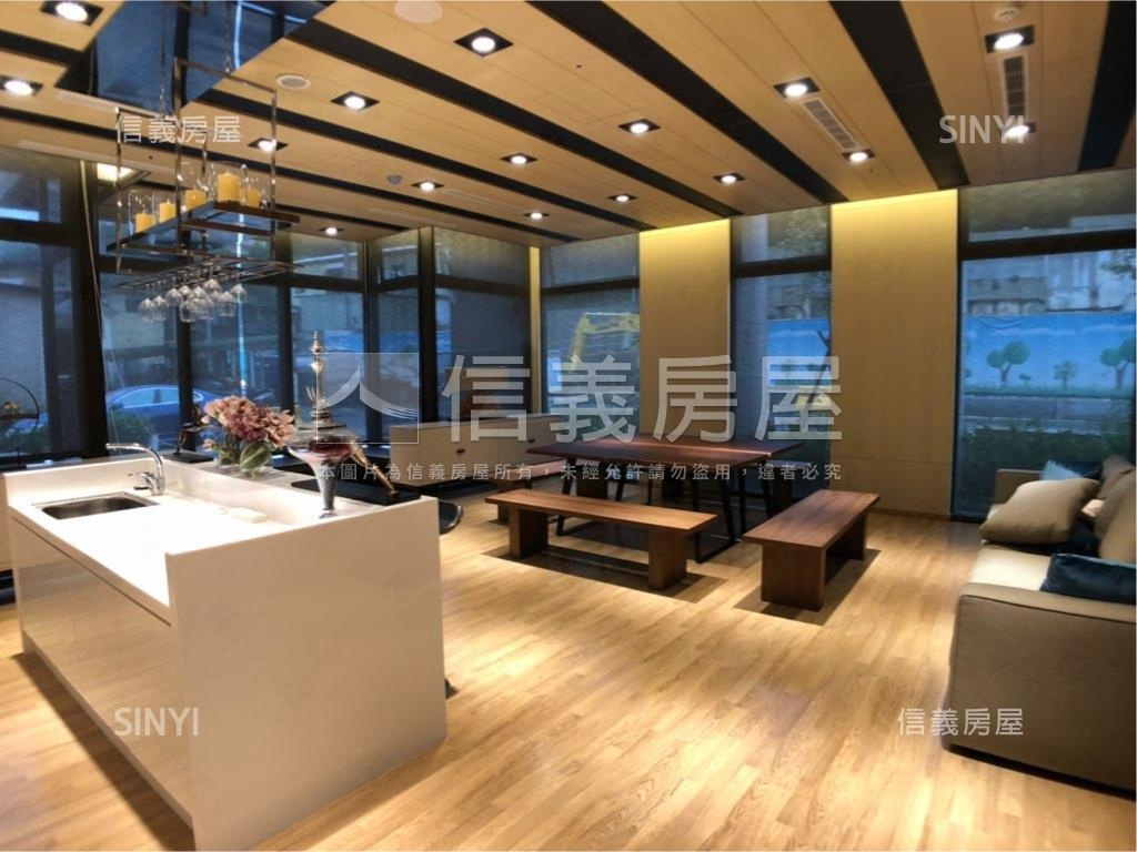 秀峰學區稀有康郡四房房屋室內格局與周邊環境