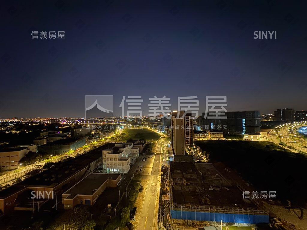 客運園區璟都艾美次頂樓房屋室內格局與周邊環境