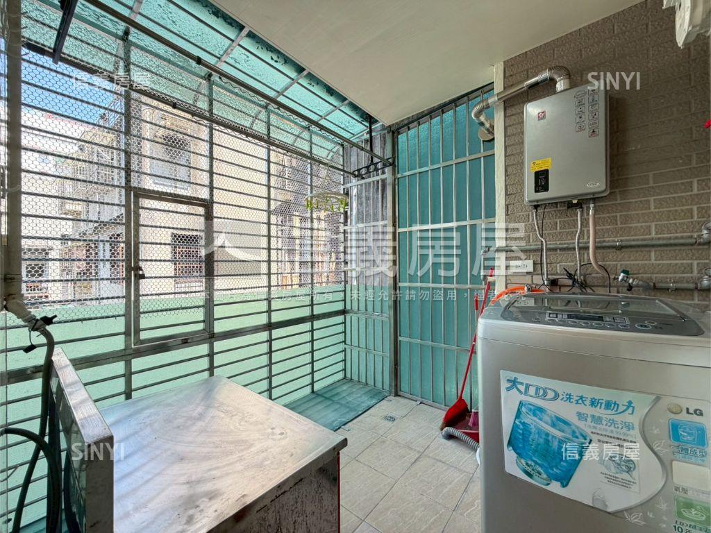 中港一街精裝二樓房屋室內格局與周邊環境