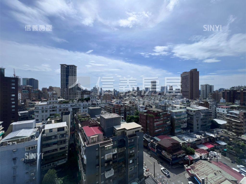 仁愛光復高樓景觀兩房房屋室內格局與周邊環境