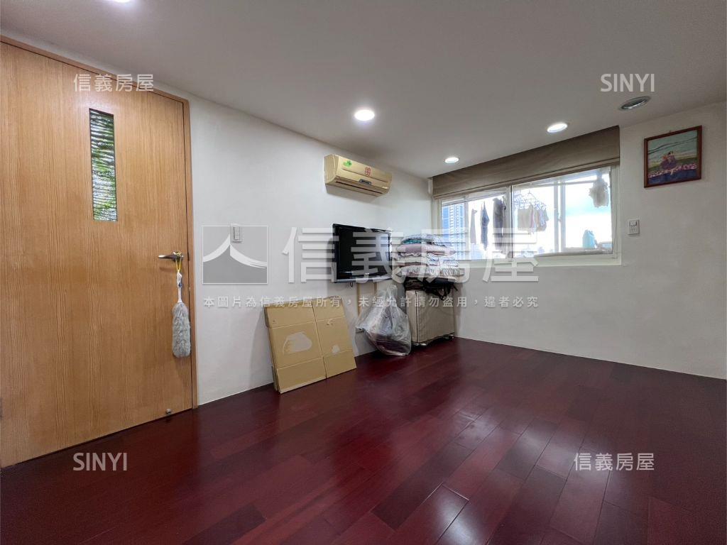 仁愛光復高樓景觀兩房房屋室內格局與周邊環境