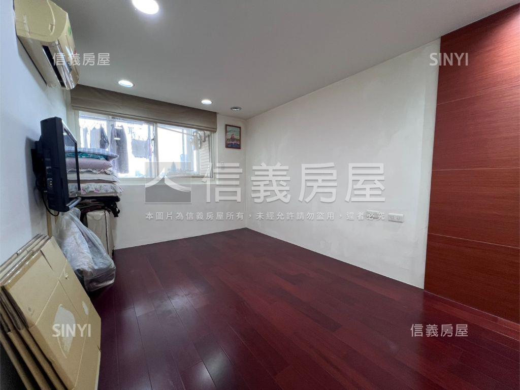 仁愛光復高樓景觀兩房房屋室內格局與周邊環境