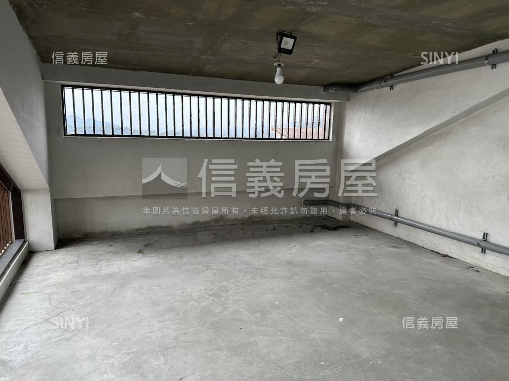 秀岡康橋旭電梯別墅房屋室內格局與周邊環境