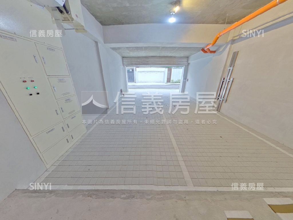 秀岡康橋旭電梯別墅房屋室內格局與周邊環境