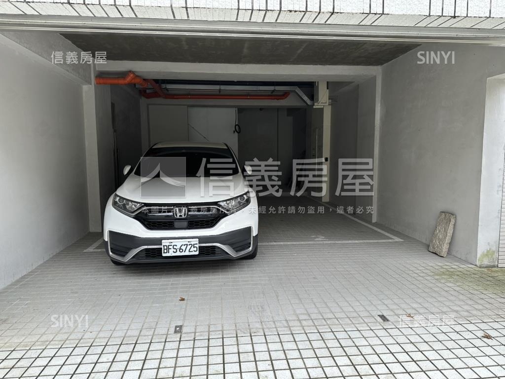 秀岡康橋旭電梯別墅房屋室內格局與周邊環境