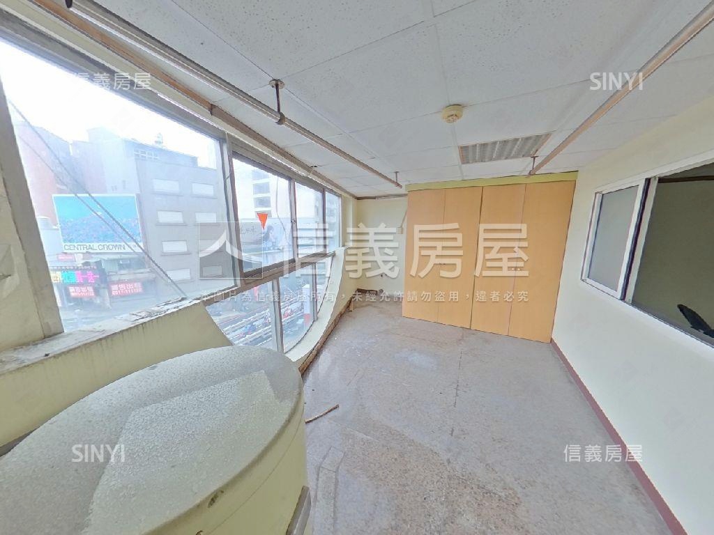 אֵל大空間店辦房屋室內格局與周邊環境