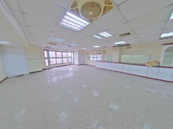 אֵל大空間店辦