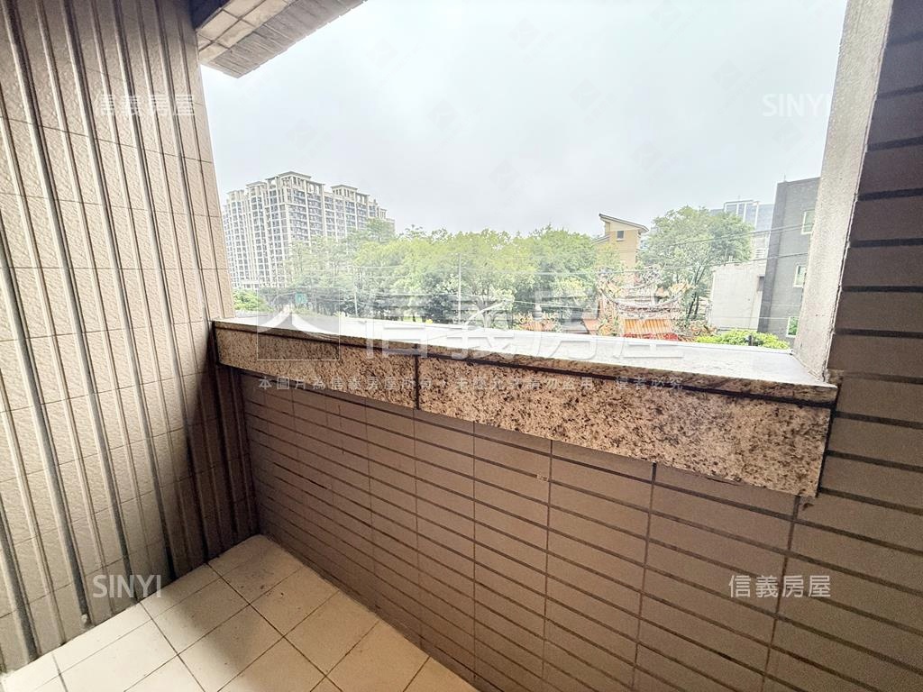 高陞裝潢四房美屋房屋室內格局與周邊環境