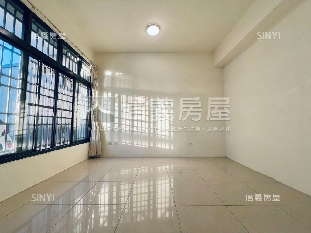 清水世紀虹十年內美透天房屋室內格局與周邊環境