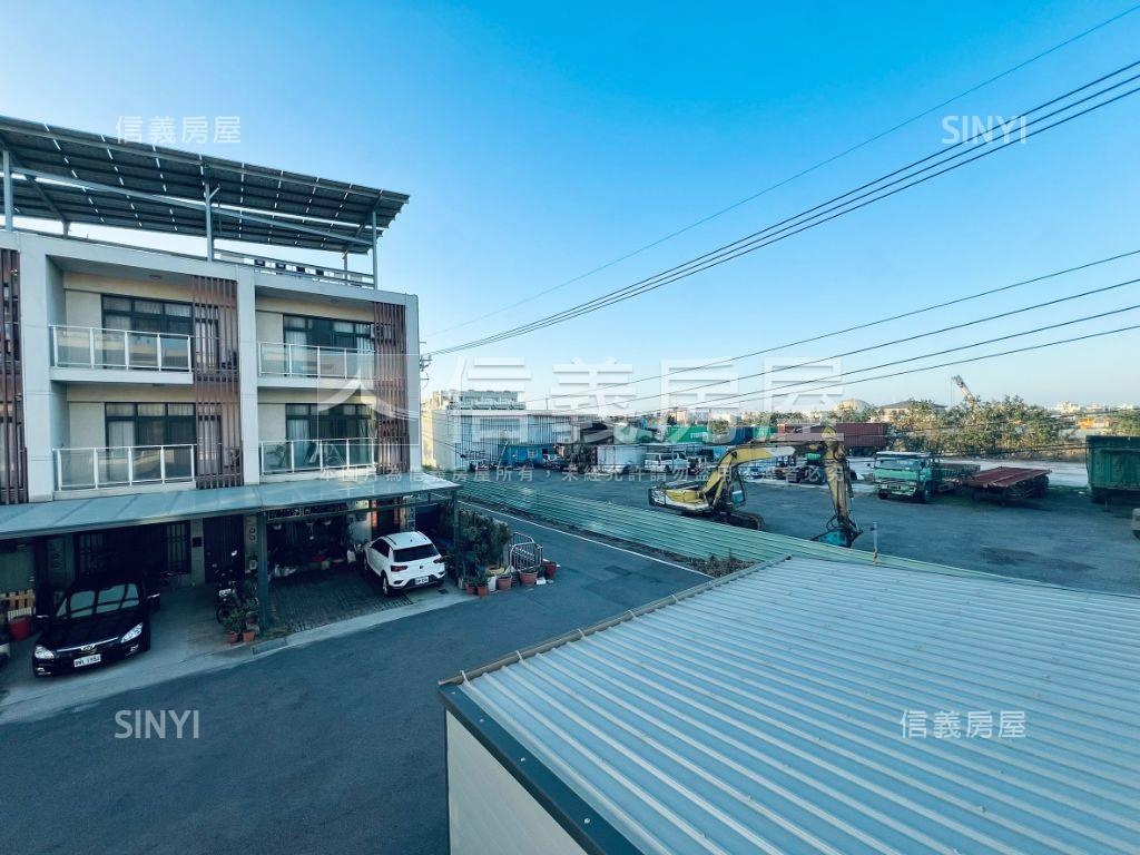 清水世紀虹十年內美透天房屋室內格局與周邊環境