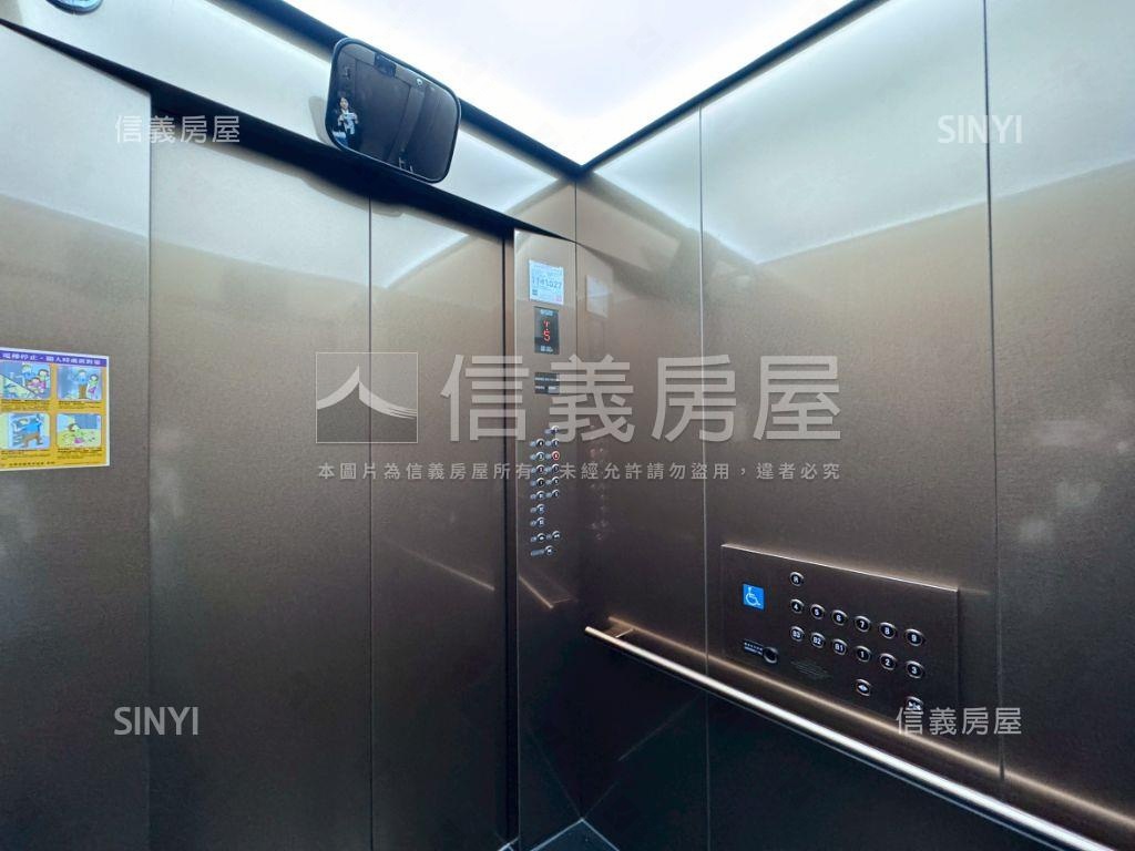 富霖雙星挑高雙樓層房屋室內格局與周邊環境