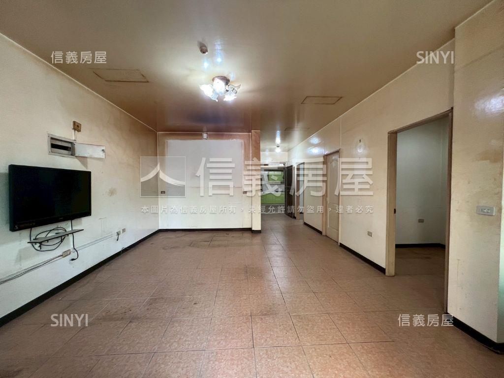 一樓公寓大空間房屋室內格局與周邊環境