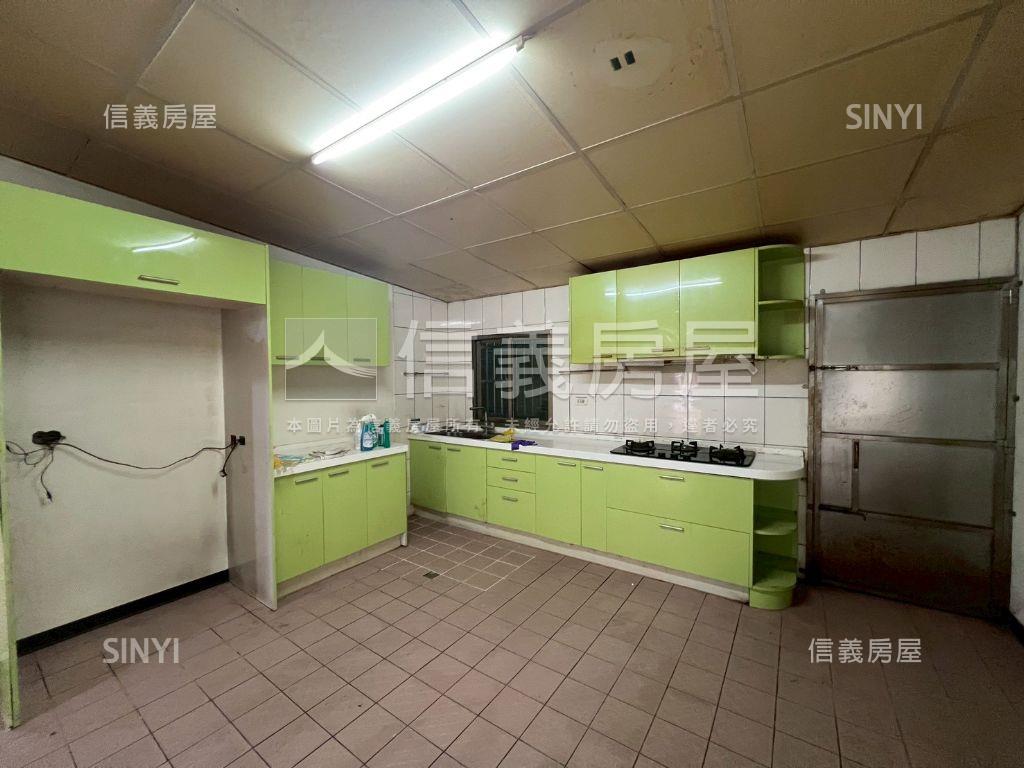 一樓公寓大空間房屋室內格局與周邊環境