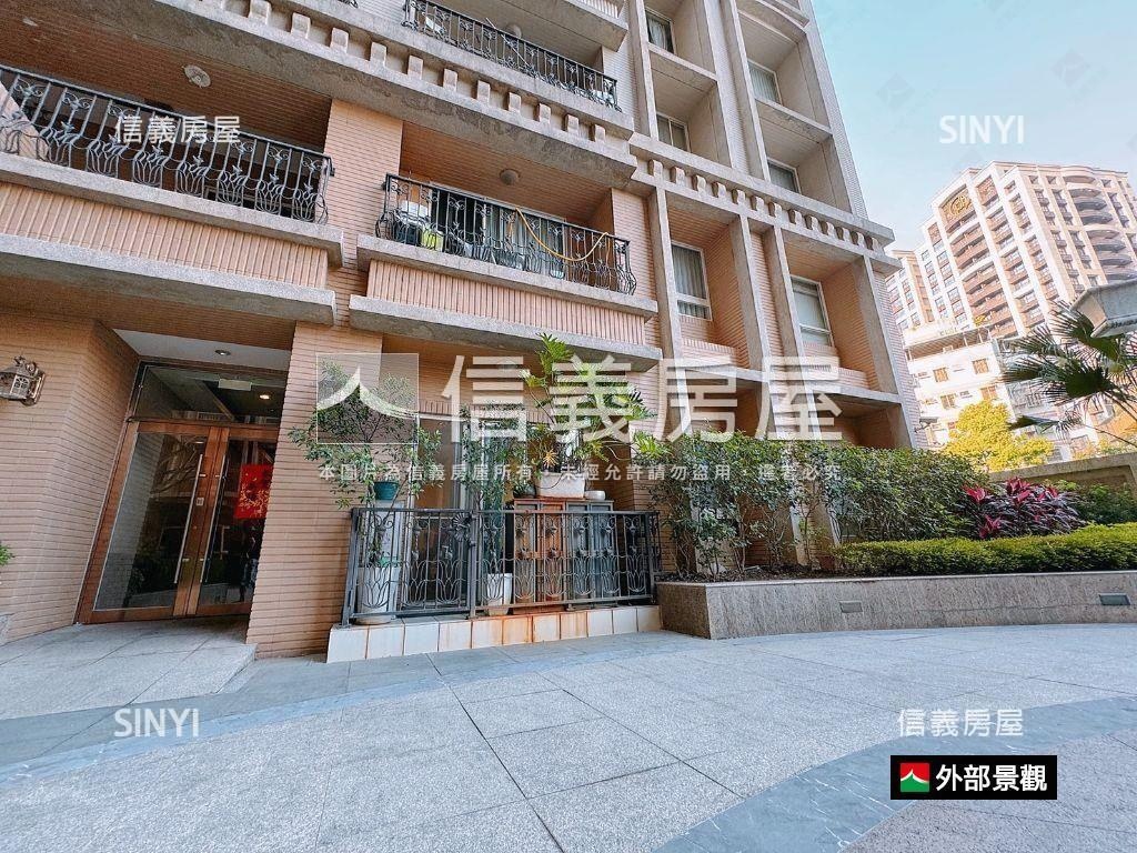 捷運首席一樓庭院戶房屋室內格局與周邊環境