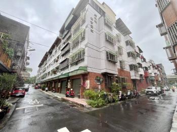 精武路邊間透天店面