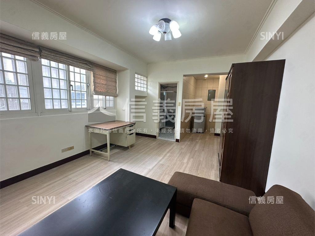 培英旁常春藤設籍套房房屋室內格局與周邊環境