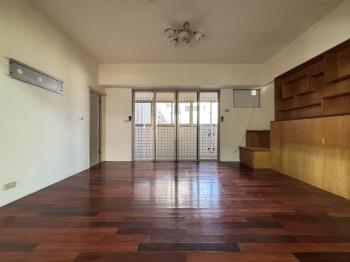 新營｜大空間採光三房平車