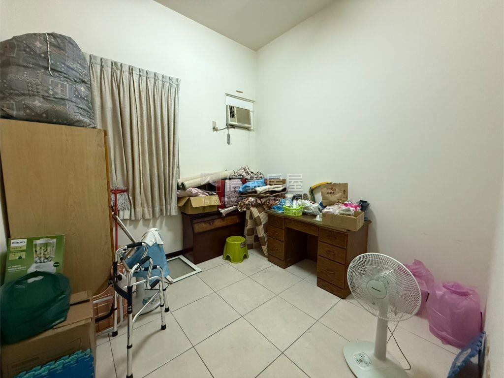 大地坪臨路透天房屋室內格局與周邊環境