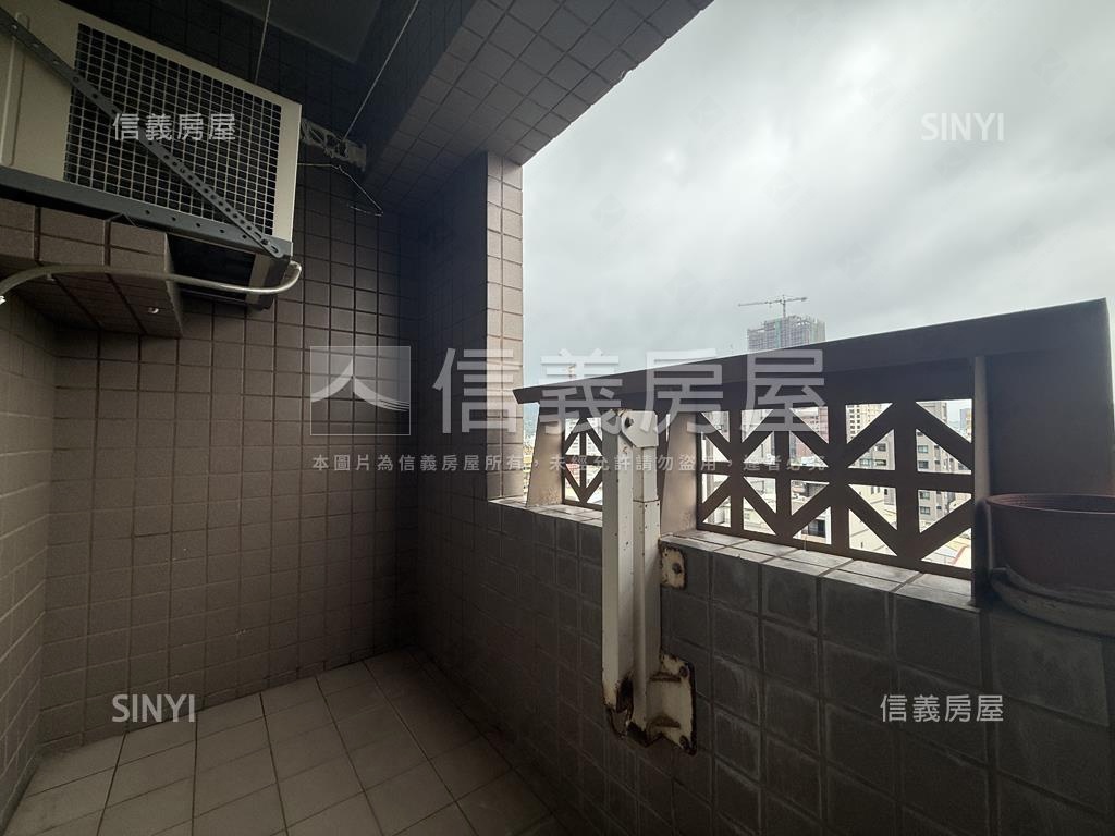 亞灣區河景兩房美宅房屋室內格局與周邊環境