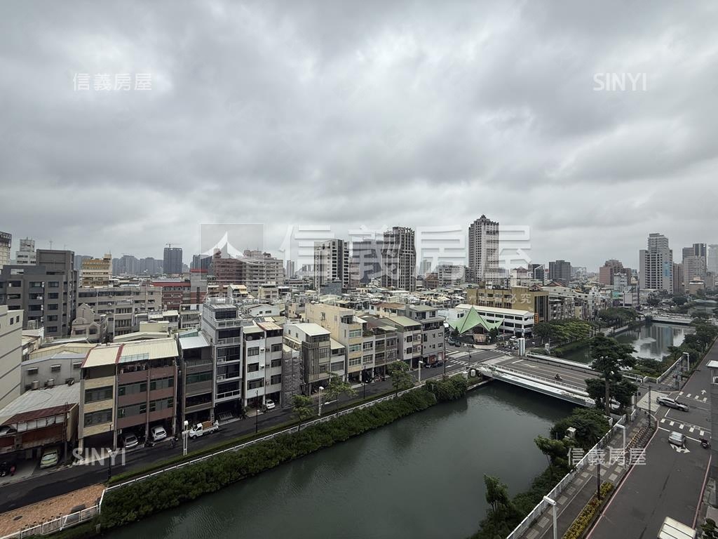 亞灣區河景兩房美宅房屋室內格局與周邊環境