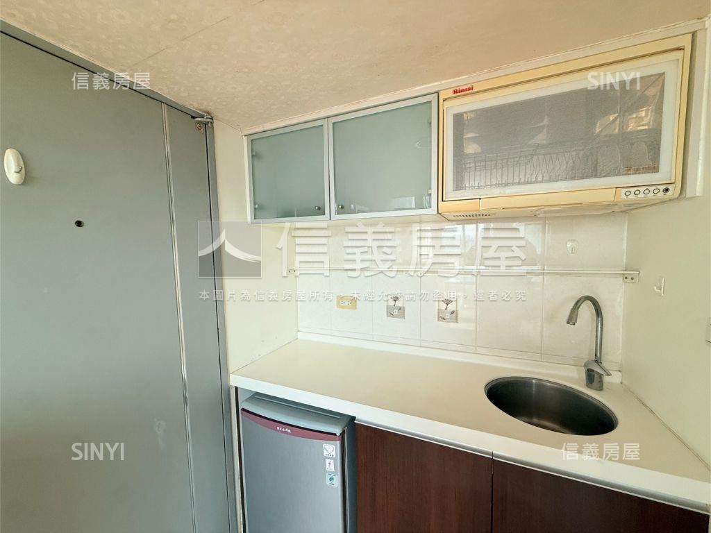 面公園景觀採光視野美宅房屋室內格局與周邊環境