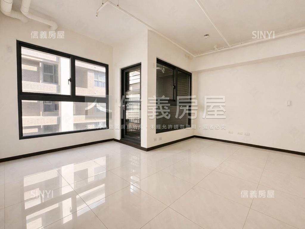 河堤世界平車美宅房屋室內格局與周邊環境