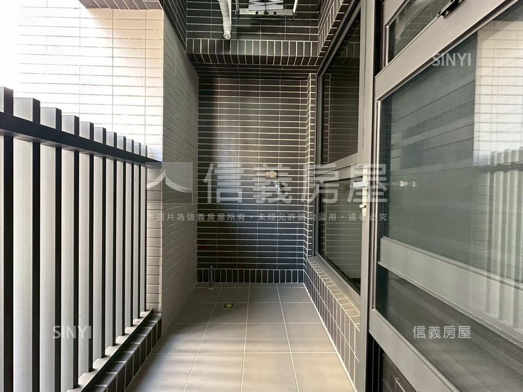 河堤世界平車美宅房屋室內格局與周邊環境