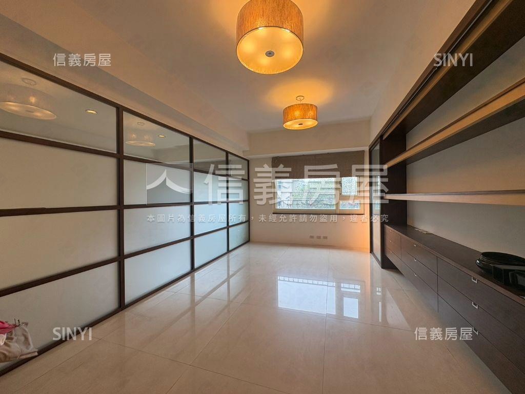 龍昌路傳世豪邸房屋室內格局與周邊環境