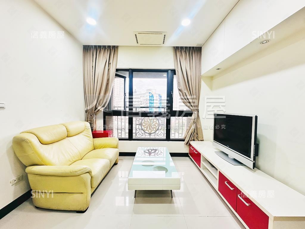 一品稀有１＋１加坡平車位房屋室內格局與周邊環境