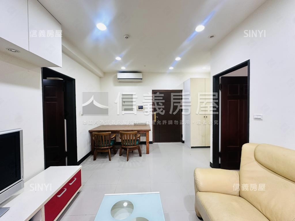 一品稀有１＋１加坡平車位房屋室內格局與周邊環境