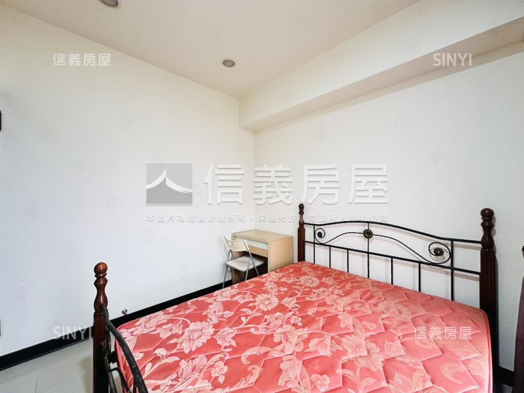 一品稀有１＋１加坡平車位房屋室內格局與周邊環境