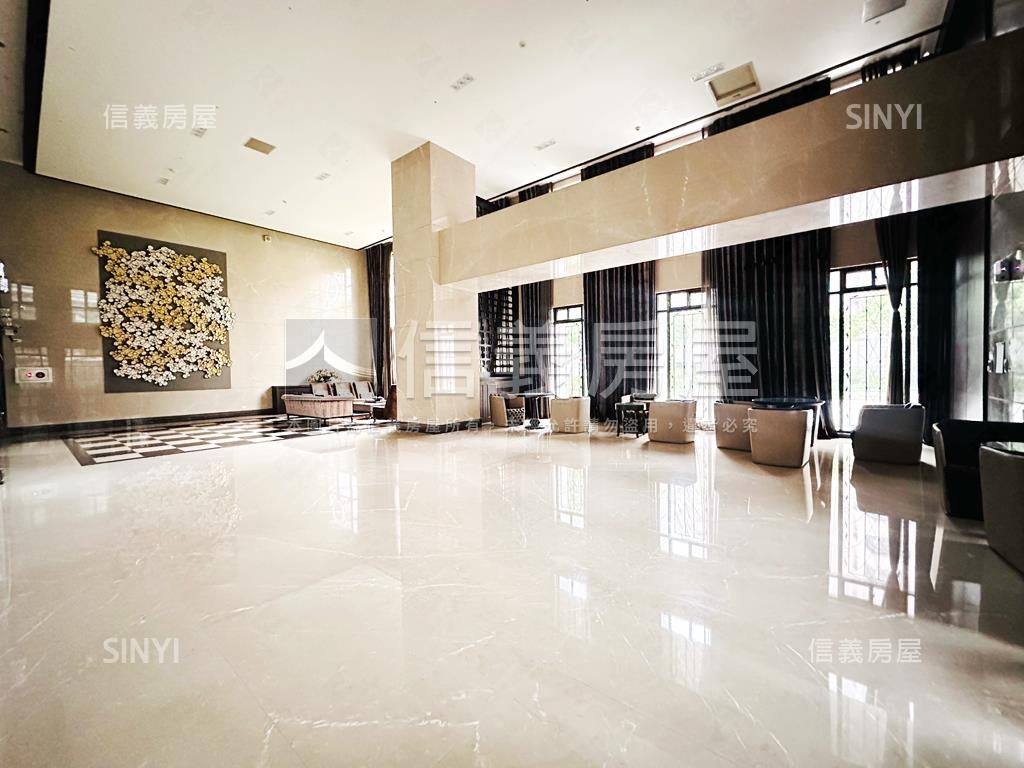 一品稀有１＋１加坡平車位房屋室內格局與周邊環境