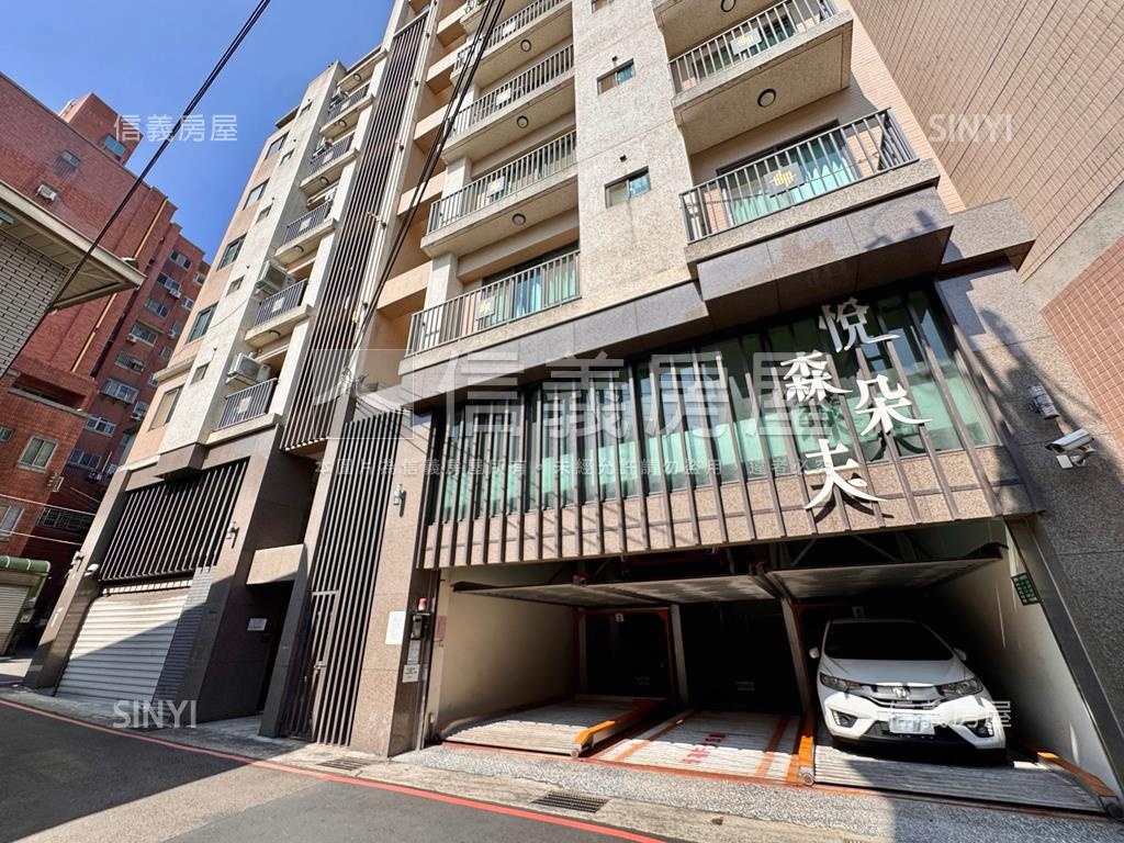 悅森朵夫次頂透亮２房２衛房屋室內格局與周邊環境