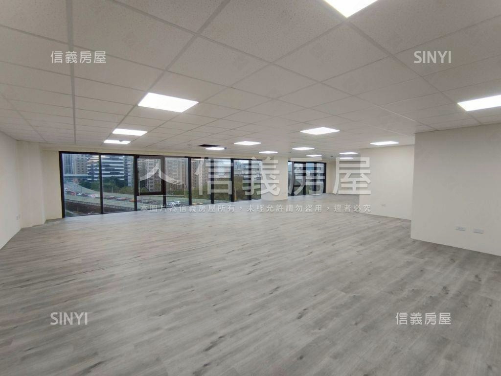 忠孝９８美景三戶純辦房屋室內格局與周邊環境