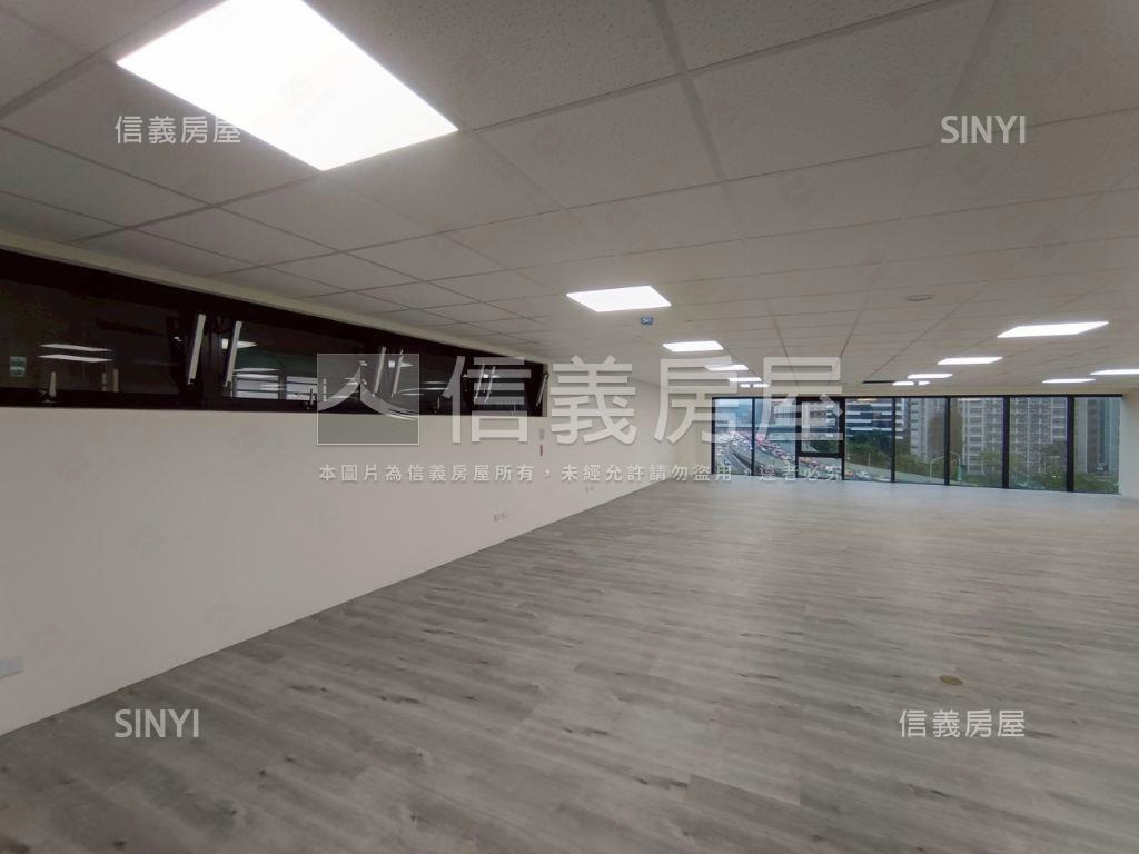 忠孝９８美景三戶純辦房屋室內格局與周邊環境