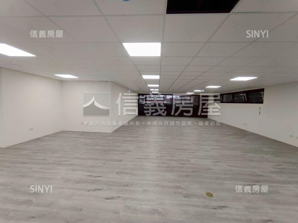 忠孝９８美景三戶純辦房屋室內格局與周邊環境